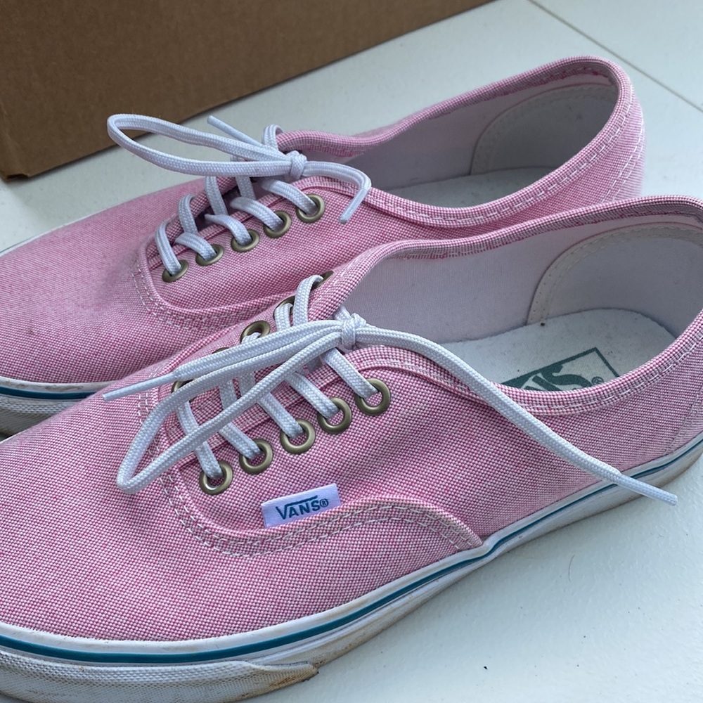 Vans - Picture 4 of 4